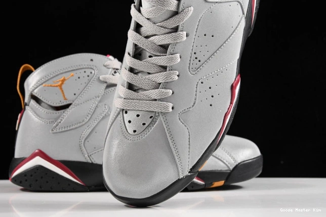 Reflective Jordan BV6281-006 Air Cardinal 7 0822